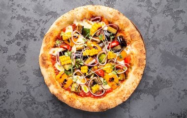 Піца з овочами на грилі – швидка страва на всі випадки