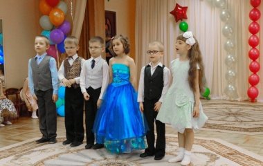 Як українською буде «утренник»: варіанти досить несподівані