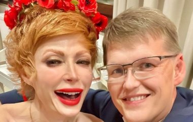 Елена-Кристина Лебедь восхитила редким фото с возлюбленным Розенко и показала, как проводит с ним время