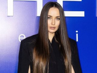 Ксенія Мішина на рідкісному фото показалась із мамою-красунею і як із нею розважається в Амстердамі