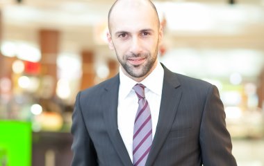 После развода разорился: Евгений Папунаишвили закрыл свои танцевальные школы