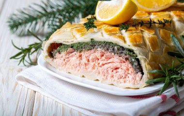 Как приготовить лосось в тесте: рецепт уникального и полезного блюда