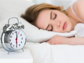 Как вздремнуть днем и не чувствовать себя после этого зомби: 6 главных правил