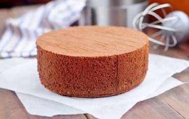Бисквит для торта «шоколадный на кипятке»