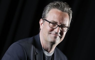 Роковое совпадение: за несколько дней до смерти Мэтью Перри поделился фото с места, где умер