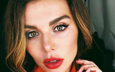 «И красивей не найти!»: Анна Седокова покорила новым образом