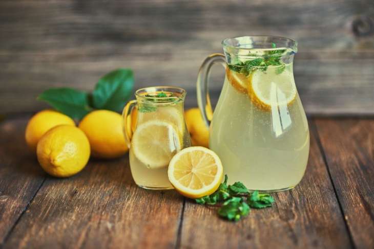 Дієтолог розповів, що солодкий лимонад провокує рак