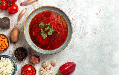 Що спочатку класти в борщ — капусту чи картоплю: професійні кухарі дали остаточну відповідь