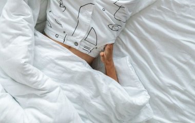 Який наповнювач ковдри справді забезпечує солодкий сон: експертний рейтинг