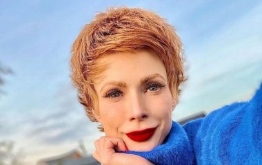 Елена-Кристина Лебедь вылетела с батута и упала на землю: 