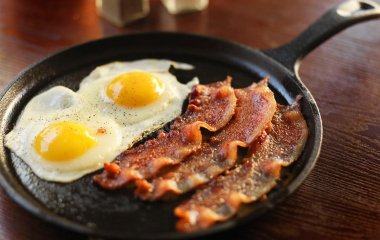 Нельзя есть постоянно: пять продуктов, закупоривающих артерии