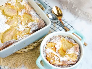 Клафуті з грушами