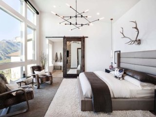 Як правильно розставити меблі у спальні: корисні поради