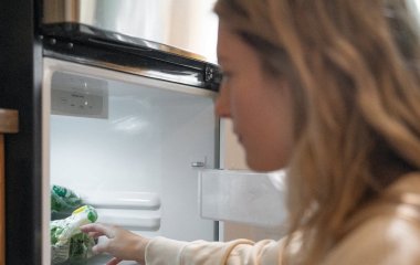 Якщо холодильник ледве морозить: перевірте цю просту деталь, а вже потім викликайте майстра