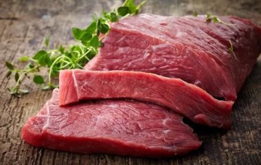 Вчені заявили про безпеку червоного м'яса для здоров'я
