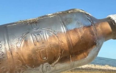 На пляжі знайшли пляшку з посланням солдатів Першої світової війни