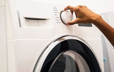 Як прати в машинці з капсулами: як правильно використовувати, а що робити не можна