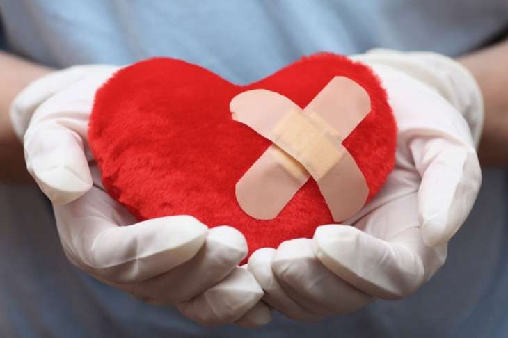 7 причин болей в области сердца
