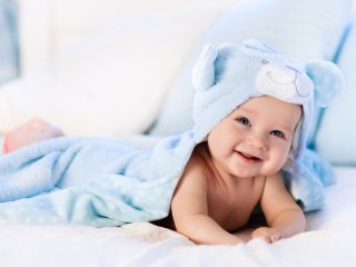 Сети покорил малыш с необычайно густой шевелюрой (ФОТО)