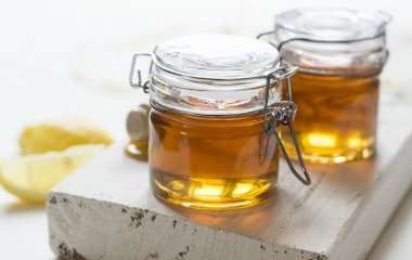 Може спровокувати проблеми для організму: кому не можна їсти мед