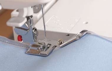 Лапки для швейных машин — функциональная деталь, позволяющая создать настоящие шедевры от-кутюр