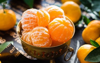 Могут нанести серьезный вред: кому категорически запрещено употреблять мандарины