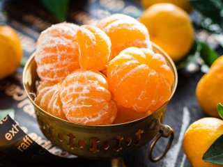 Можуть завдати серйозної шкоди: кому категорично заборонено вживати мандарини