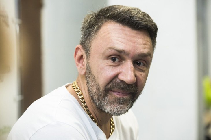 Сергей Шнуров отдыхает с возлюбленной в Марокко