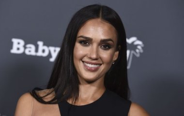 Джессика Альба ошеломила сходством со своей старшей дочерью: 