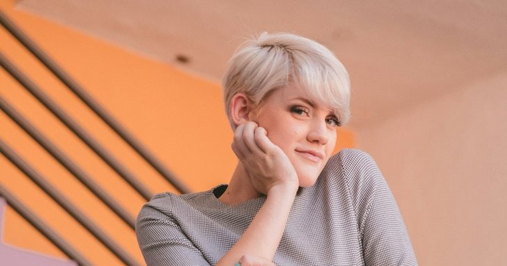 24 елегантні короткі стрижки, що дарують свіжість і значно молодший вигляд жінкам 50+