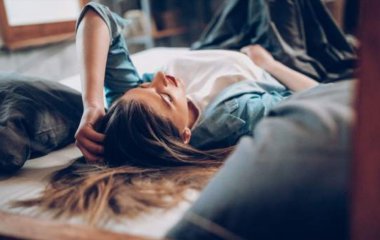 Как научиться ласкать клитор. Как правильно сделать кунилингус девушке чтобы доставить удовольствие.