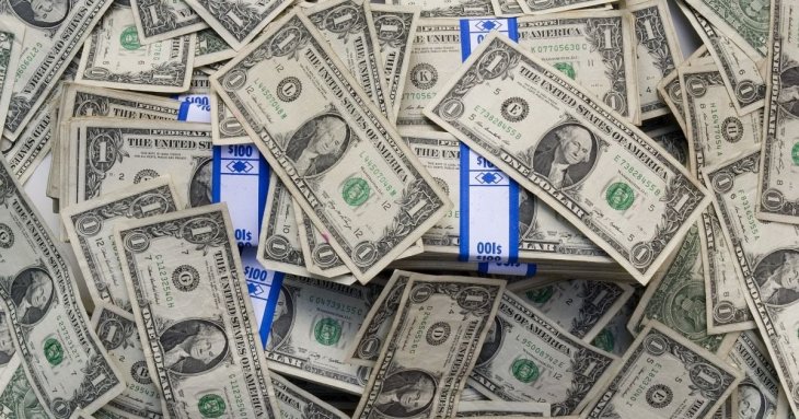 Підліток кинув навчання та заробив 750 тисяч доларів за рік — як йому це вдалося