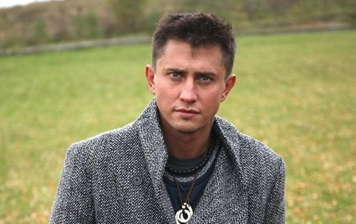 Павел Прилучный примерял на себя длинный парик