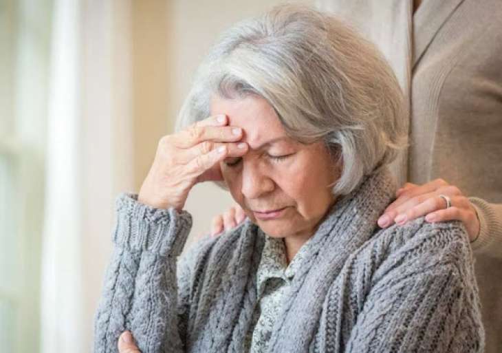 Болезнь Альцгеймера можно приблизить неправильным питанием