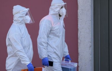 Новий штам COVID XEC вже виявлений у 27 країнах і може стати домінуючим цієї зими - ЗМІ