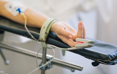 Названо неочевидні симптоми раку крові