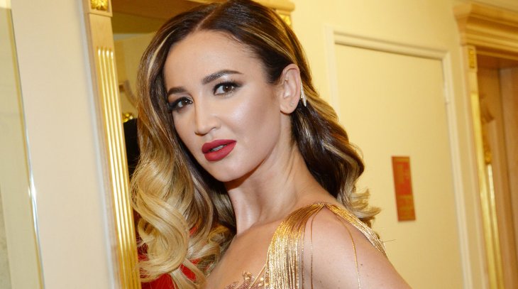 Ольга Бузова улетела в отпуск вместе с бойфрендом