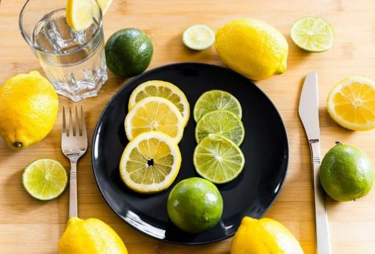 Почистить сосуды и избавиться от лишнего веса поможет напиток из лимонов