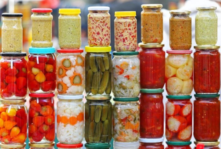 Если ржавеют крышки на банках: 3 проверенных способа, чтобы спасти консервацию