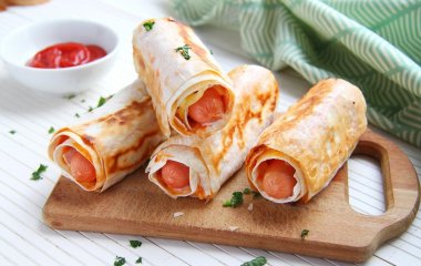 Что приготовить из сосисок: 4 необычных рецепта для гурманов