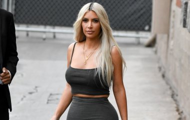 Ким Кардашьян крестила детей в Армении