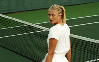 Мария Шарапова показала кольцо от жениха за 18 миллионов рублей