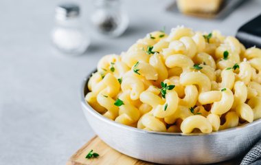 Паста с запеченной цветной капустой и сыром с голубой плесенью