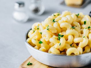 Паста с запеченной цветной капустой и сыром с голубой плесенью