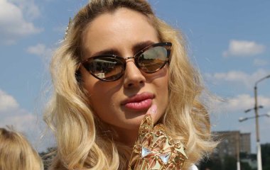 Светлана Лобода примерила свадебное платье в клипе на новую песню moLOko