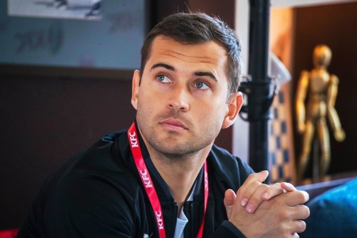 Александр Кержаков показал новую возлюбленную