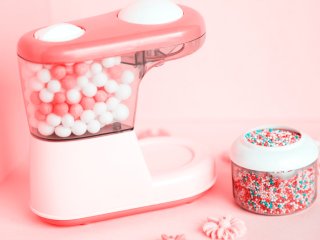 Диетолог назвал, сколько времени нужно жевать резинку, чтобы сжечь калории