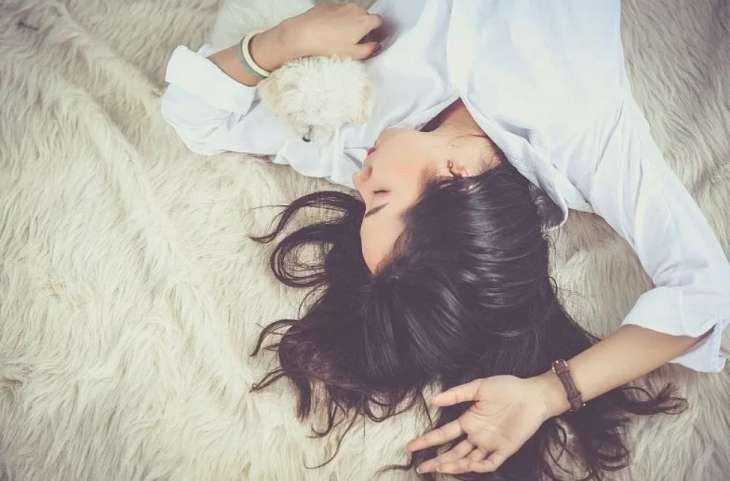 Как положение во время сна влияет на ваше здоровье