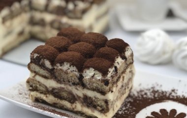 Тирамису на сковороде: рецепт воздушного, как облако, десерта за час