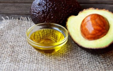 Пять натуральных масел для волос